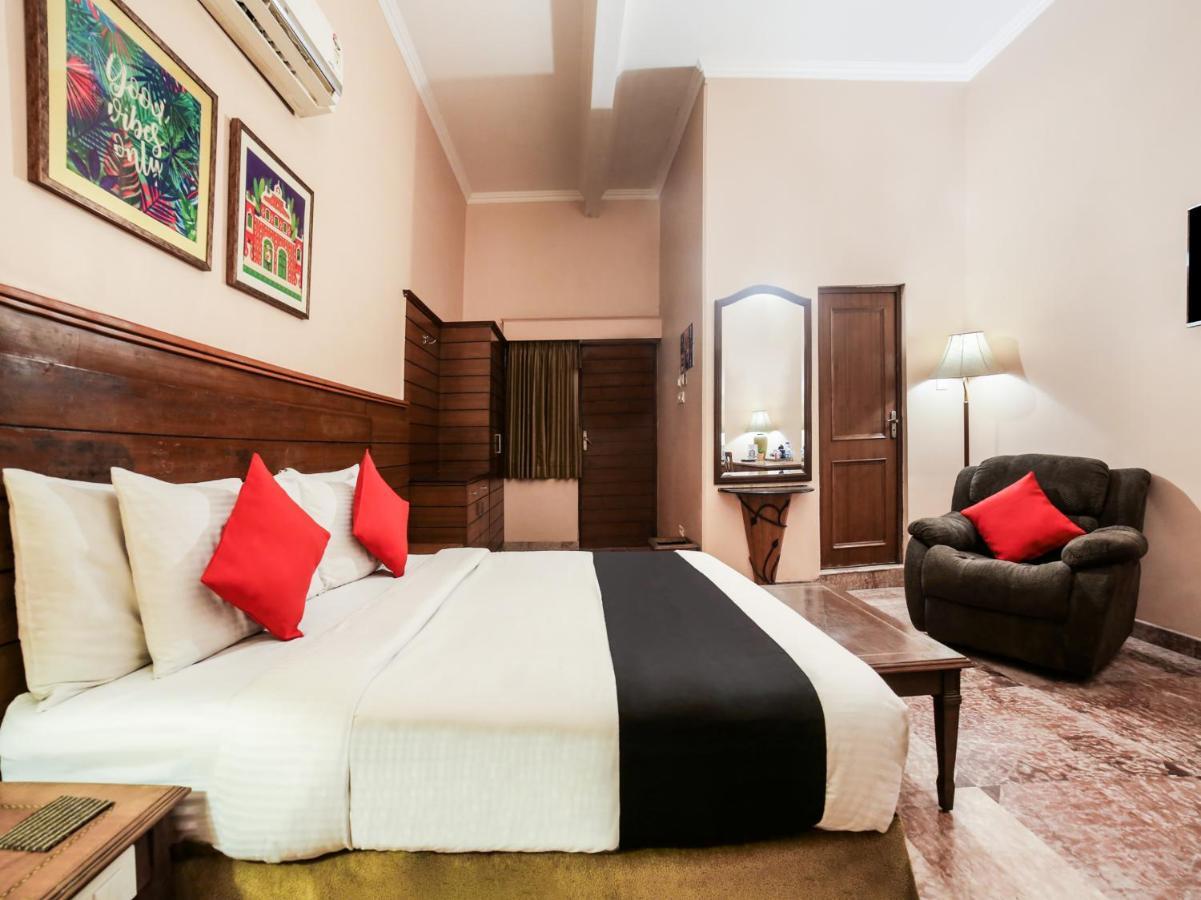 Capital O 10953 Dayal Lodge - A Boutique Hotel Agra  Eksteriør billede