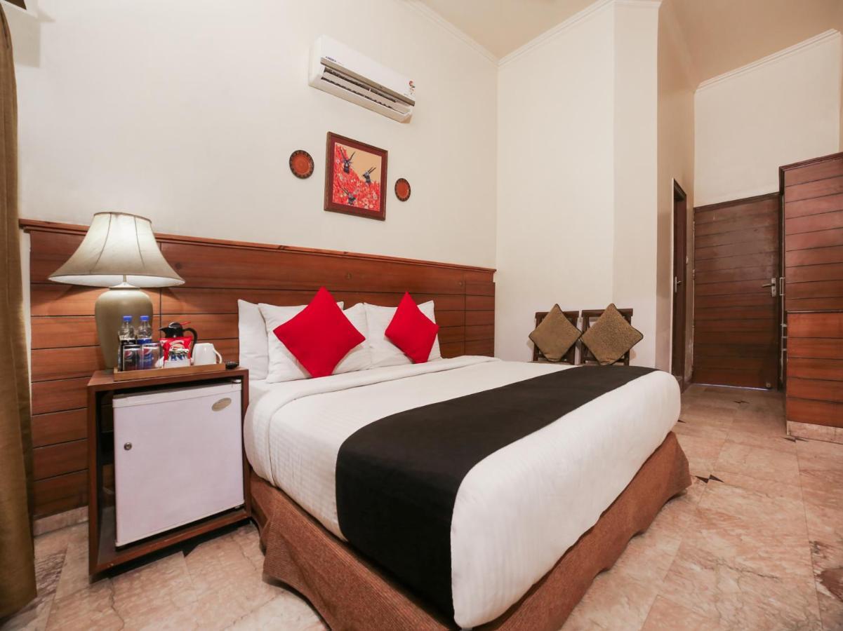 Capital O 10953 Dayal Lodge - A Boutique Hotel Agra  Eksteriør billede