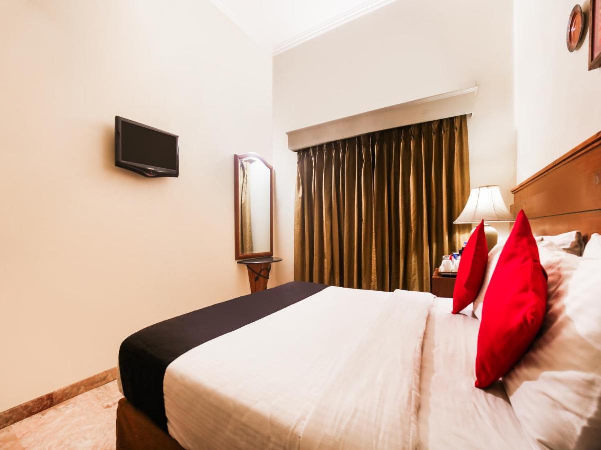 Capital O 10953 Dayal Lodge - A Boutique Hotel Agra  Eksteriør billede