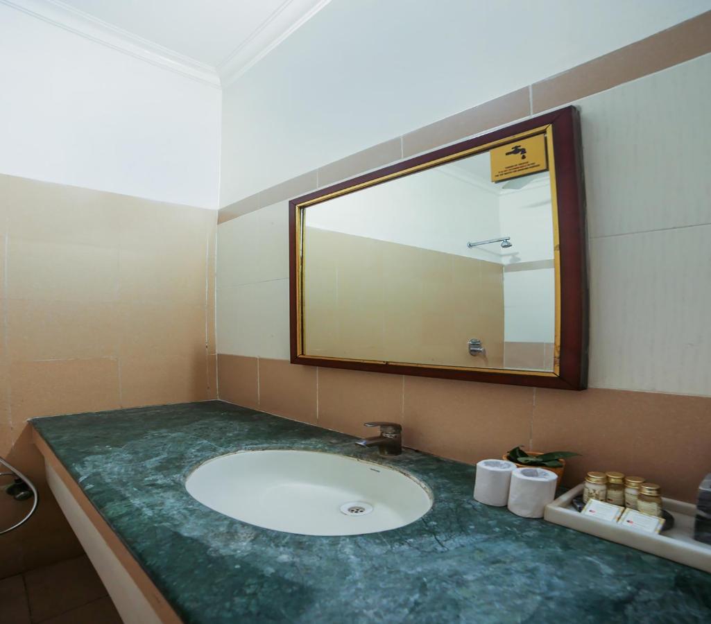 Capital O 10953 Dayal Lodge - A Boutique Hotel Agra  Eksteriør billede